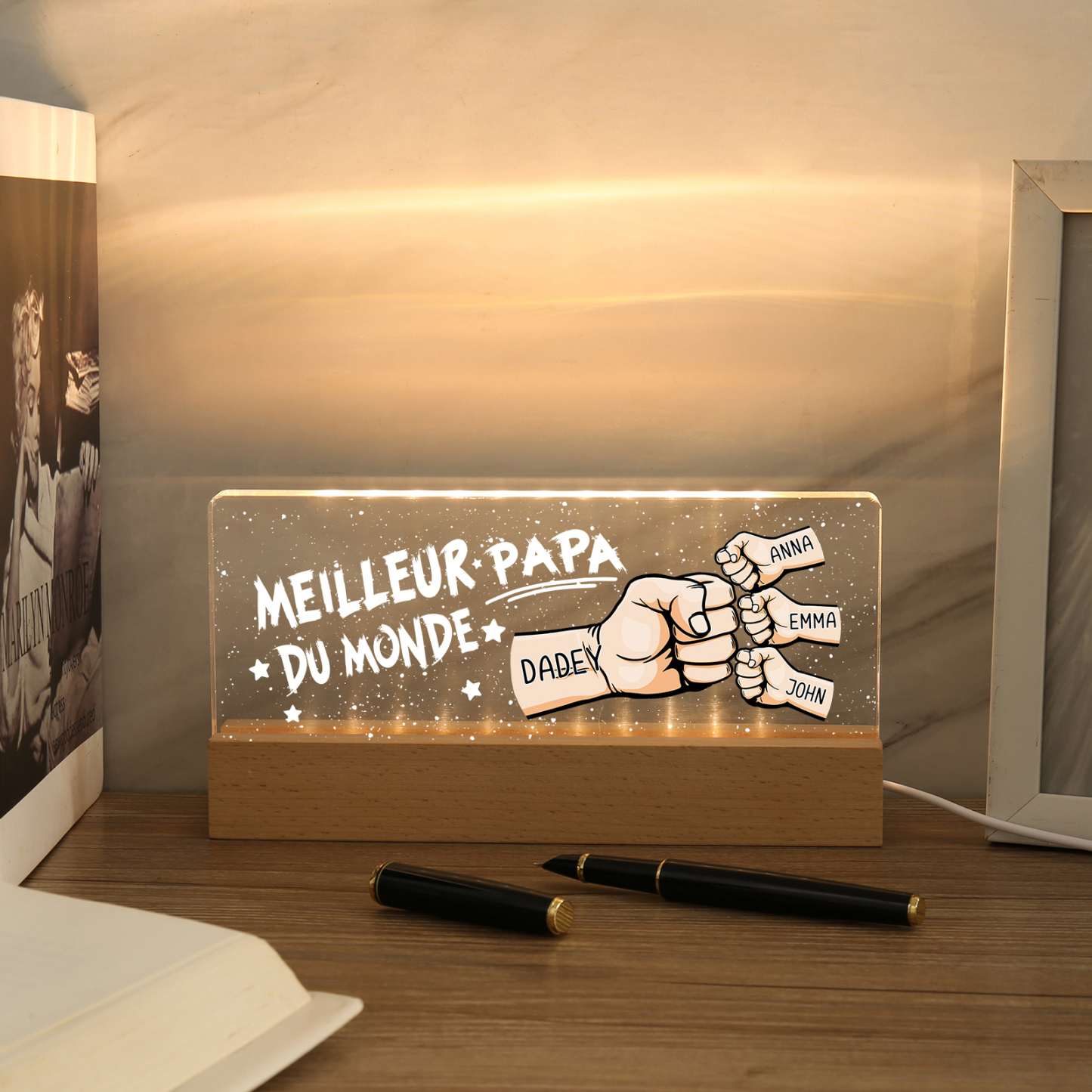 À mon Papa- Lampe de chevet LED Poings 4 Prénoms Personnalisés