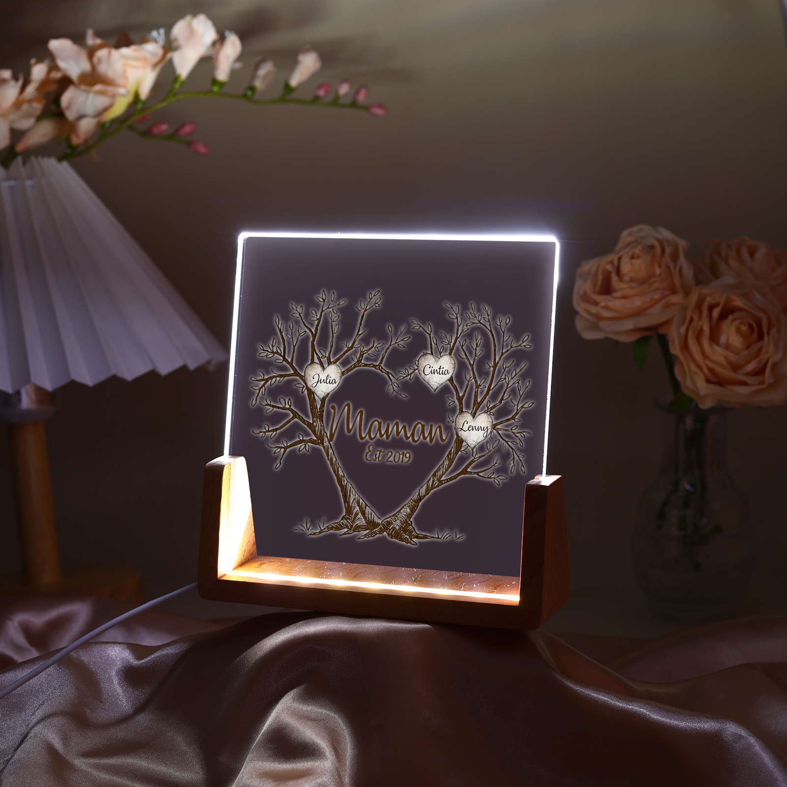 À Maman/Mamie - Lampe de chevet LED Arbre de Vie 3 Prénoms Personnalisés avec Texte et Date pour Famille