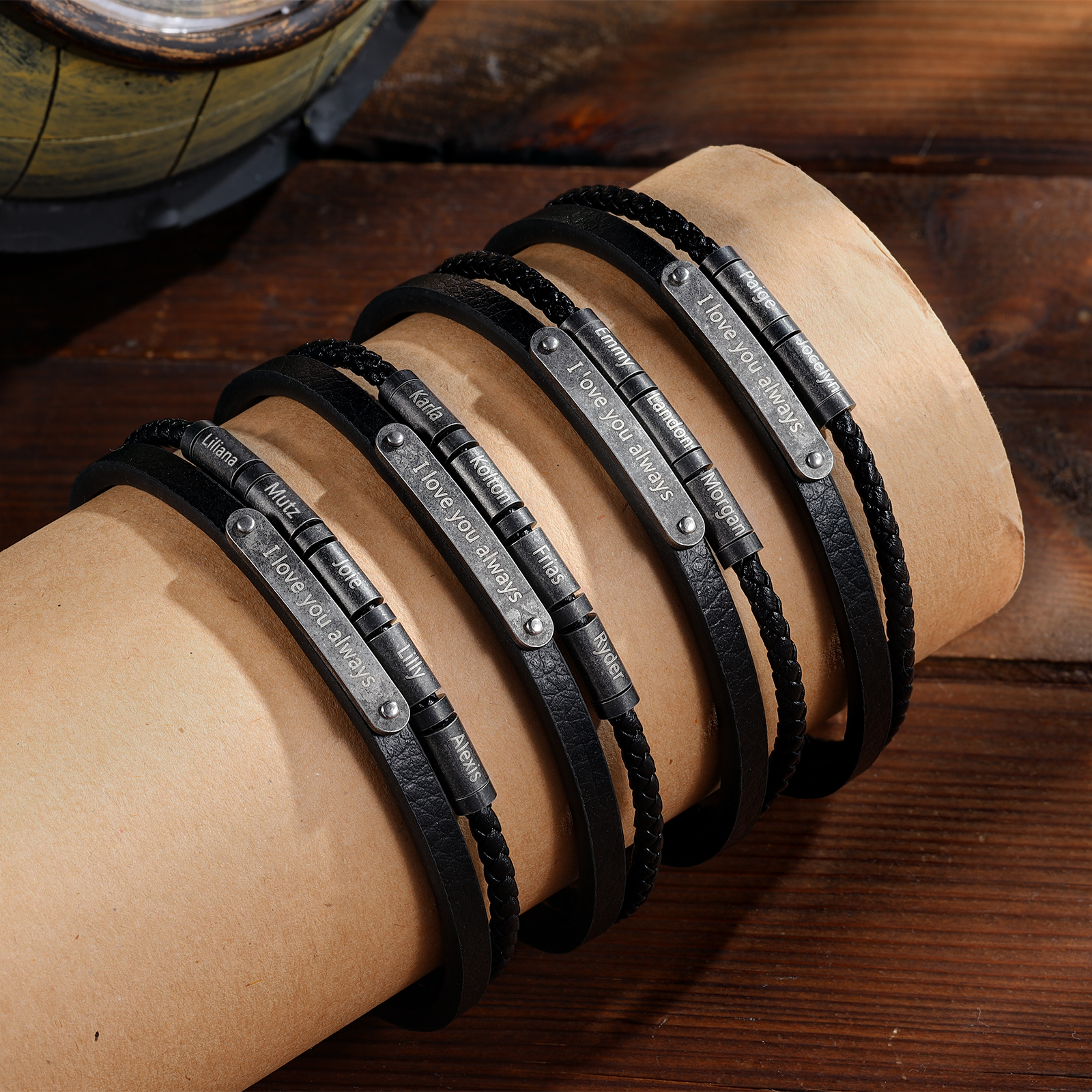 Bracelet Cuir 2-5 Préoms Personnalisés avec Texte pour Homme