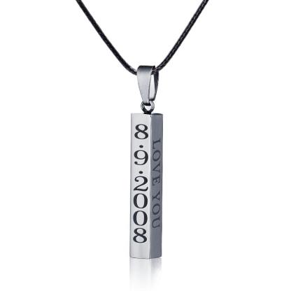 Collier de barre verticale Collier Personnalisé à 4 Côtés pour Homme｜Jessemade