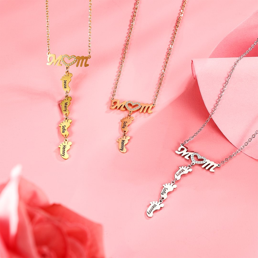Collier Pied Bébé 5 Prénoms Personnalisés pour Maman