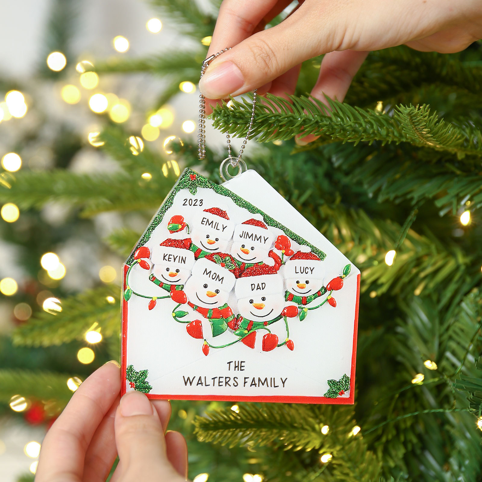 2-6 Noms Ornements de Noël Acrylique Personnalisés avec Texte et Année Bonhomme de neige