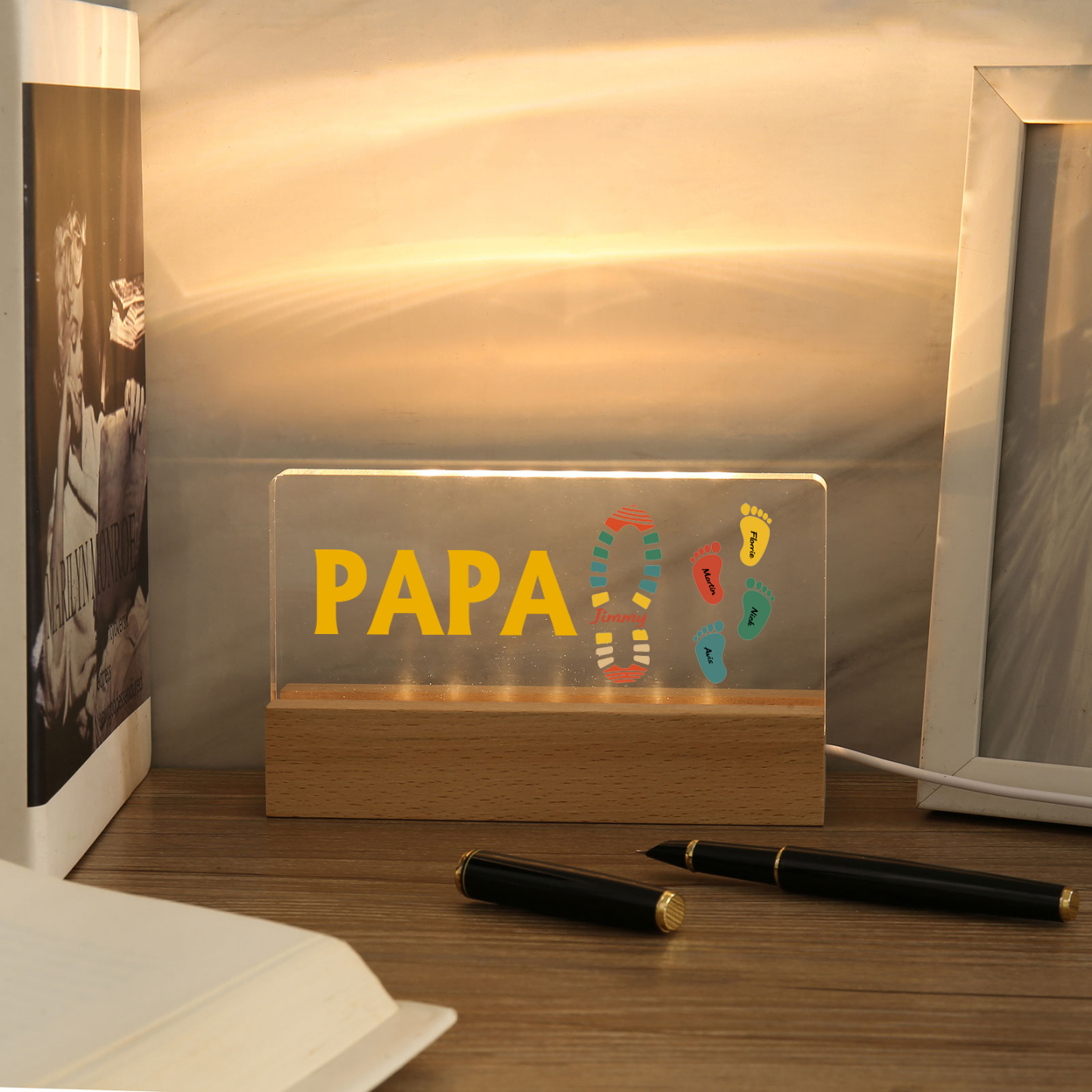 À mon Papa/Papi- Lampe de chevet LED Pieds Bébé 5 Prénoms Personnalisés avec Texte