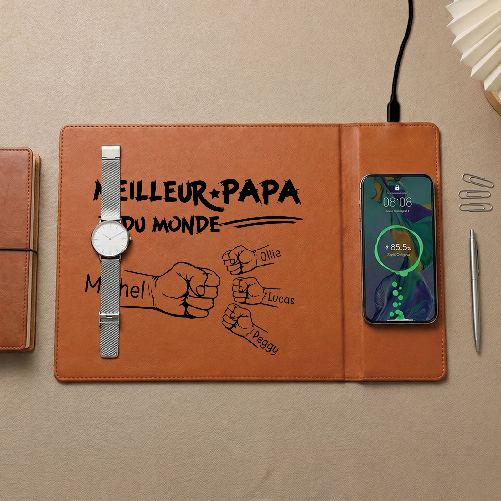Sous-main de bureau personnalisé en cuir avec fonction de charge sans fil, Tapis de souris avec 1 à 6 Prénoms et Poing