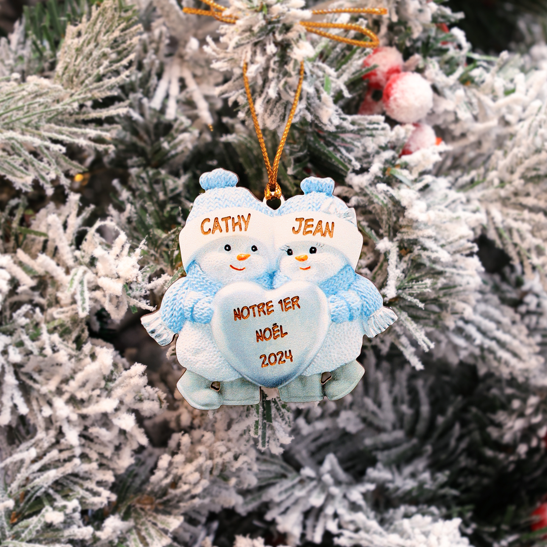 Décoration Sapin Noël Bonhomme de Neige 2 Prénoms Personnalisés avec Texte Ornement Sapin en Bois Cadeau pour Couple Saint valentin | Jessemade