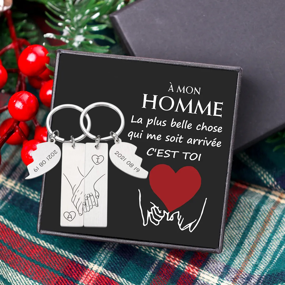 À Mon Homme - Porte-Clés la main dans la main 2 Lettres Personnalisés avec Date Porte-clés Gravés pour Couple | Jessemade
