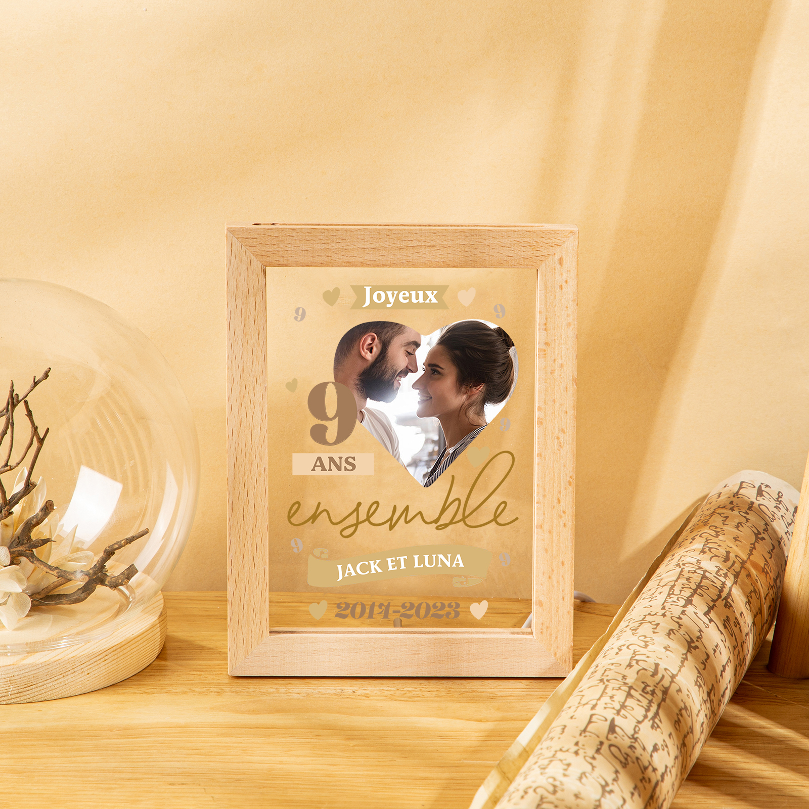 Cadre Photo LED Couple 2 Prénoms et 1 Photo Personnalisés avec Date et Nombre Cadeau Saint-Valentin