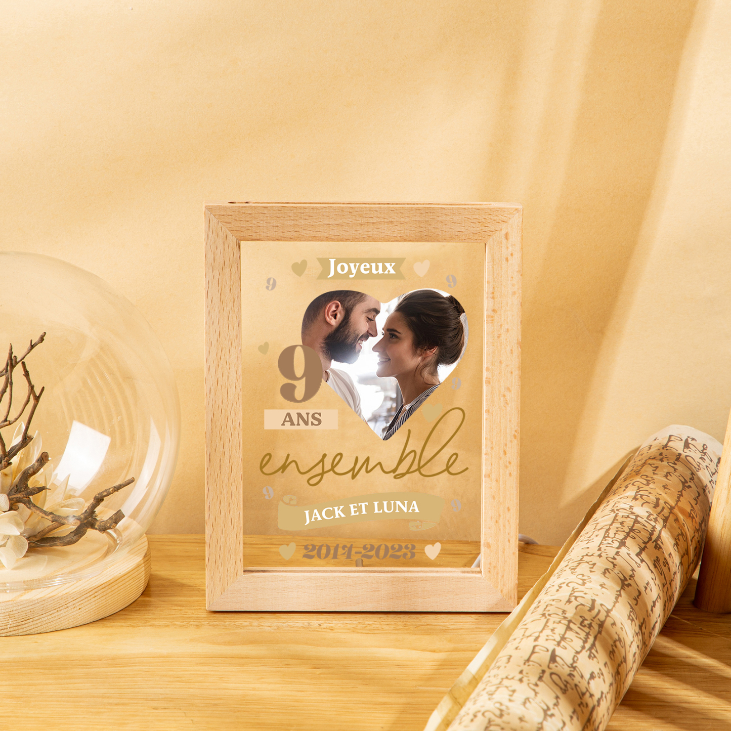 Cadre Photo LED Couple 2 Prénoms et 1 Photo Personnalisés avec Date et Nombre Cadeau Saint-Valentin