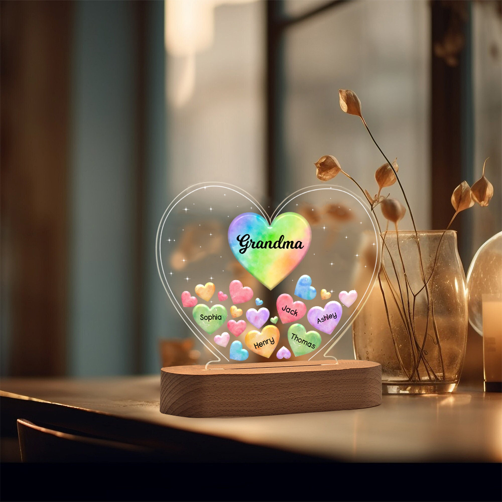 À Maman/Mamie - Lampe de chevet LED Cœurs 5 Prénoms Personnalisés avec 1 Texte