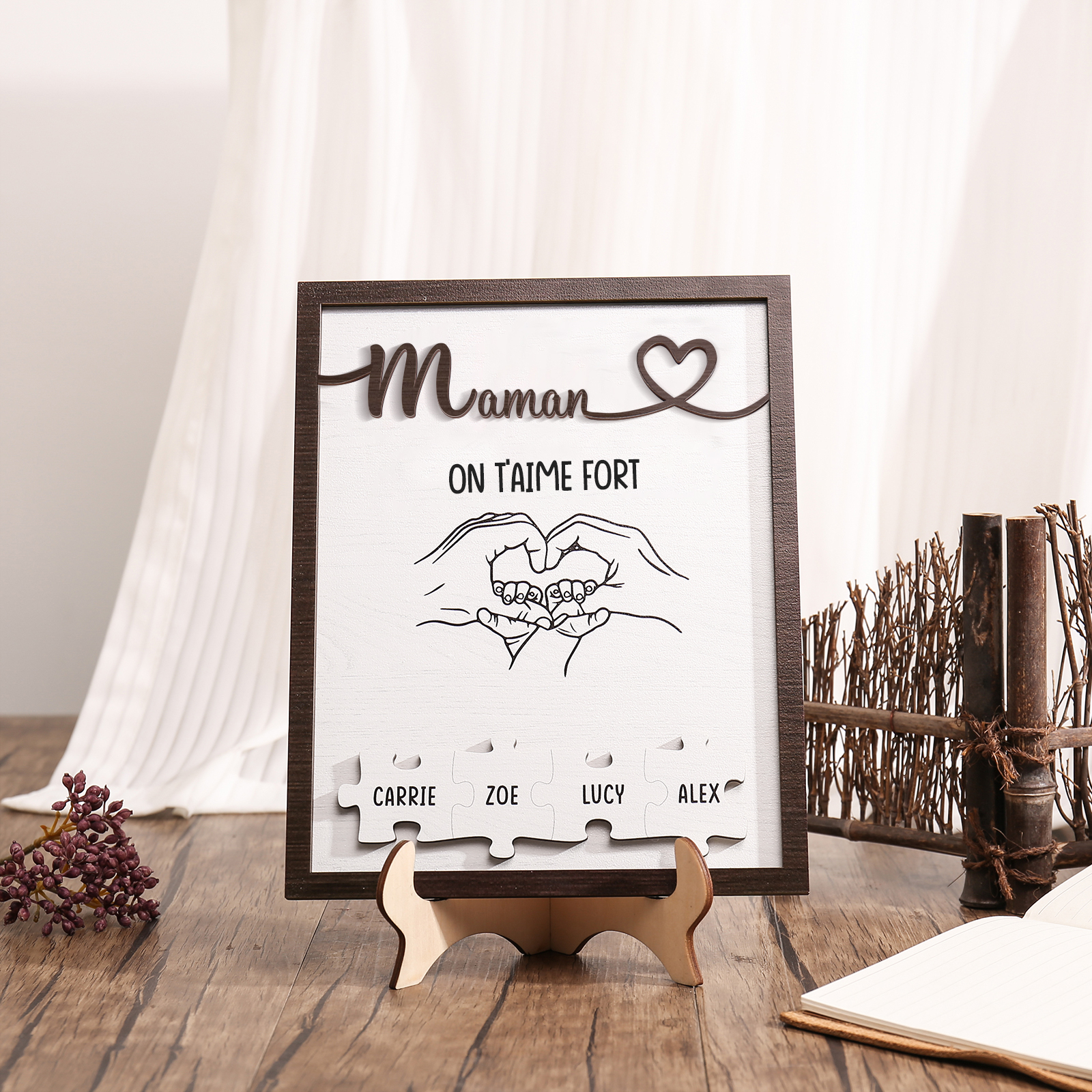 À Maman - Décoration en bois Mains et Puzzles 4 Prénoms et 1 Texte Personnalisés Ornement Famille
