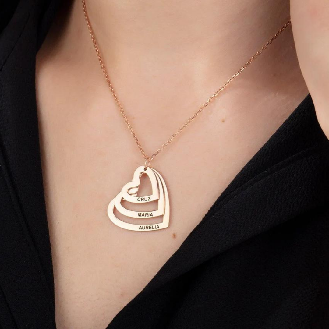 Collier Personnalisé 4 Coeurs Pour Elle