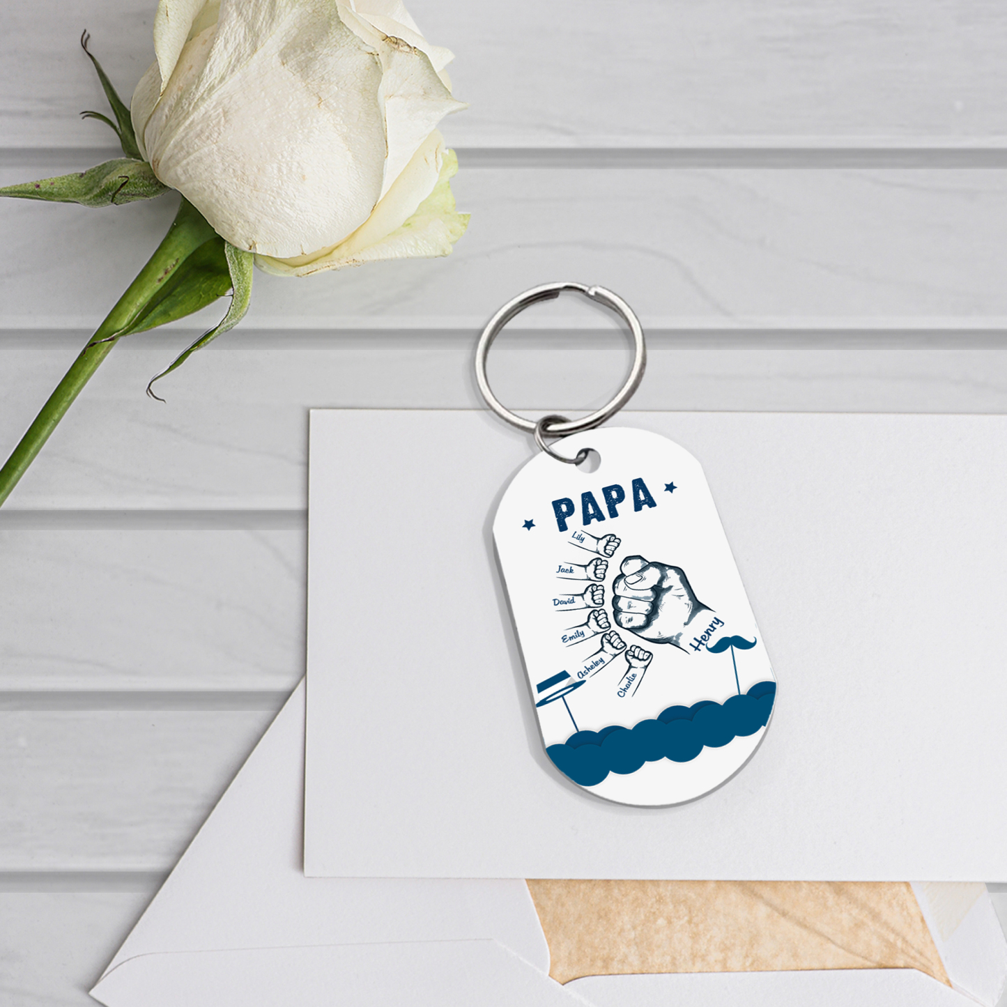 À Papa/Papi - Porte-Clés Poings 7 Prénoms Personnalisés