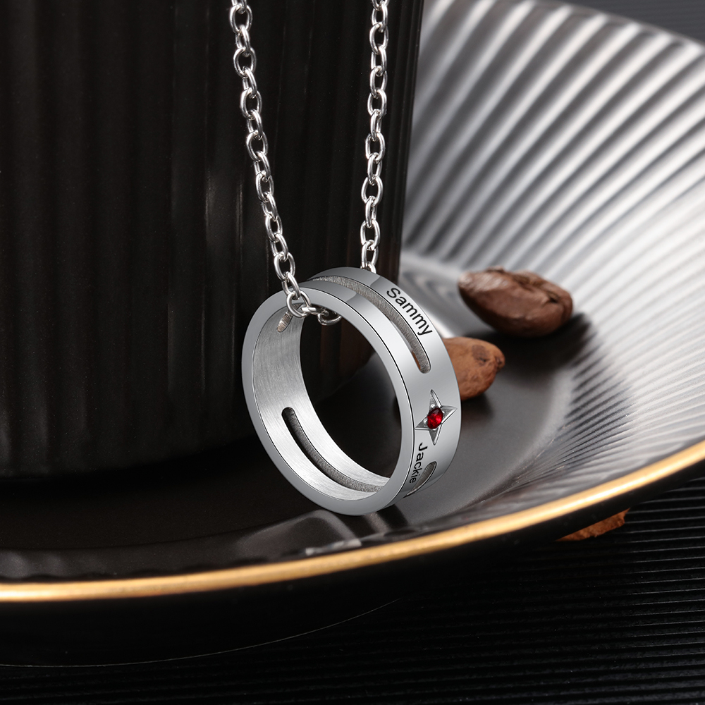 Collier Pendentif Bague 2 Prénoms Personnalisés avec 1 pierre de naissance pour Femmes