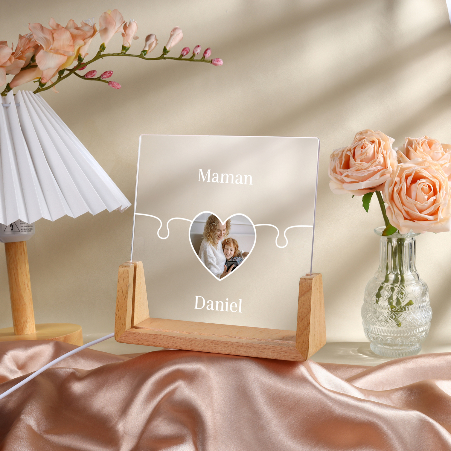 Lampe de chevet LED Puzzles 2 Prénoms Personnalisés avec Photo pour Famille