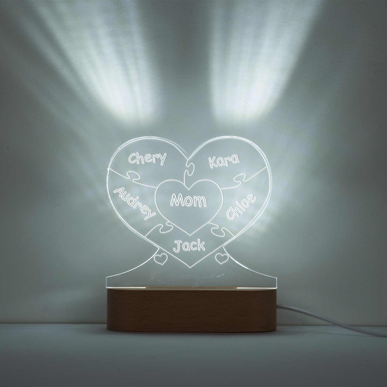 Lampe de chevet Cœur LED Lumières 5 Prénoms et 1 Texte Personnalisés pour Famille