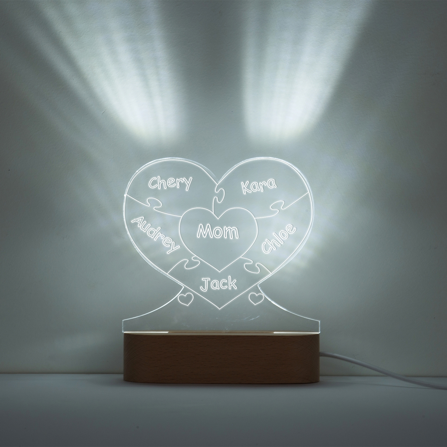 Lampe de chevet Cœur LED Lumières 5 Prénoms et 1 Texte Personnalisés pour Famille