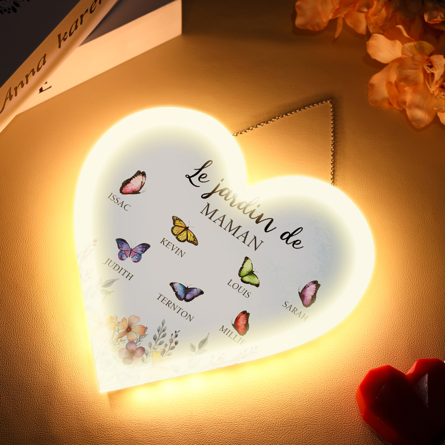 À Maman/Mamie - Veilleuse Cœur Décoration Fleur et Papillon 7 Prénoms Personnalisés avec 1 Texte