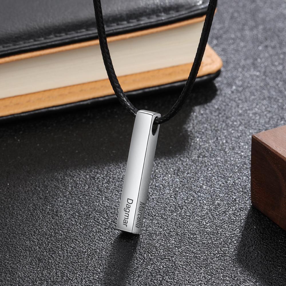 Collier Barre 4 Prénoms Gravés Pour Homme