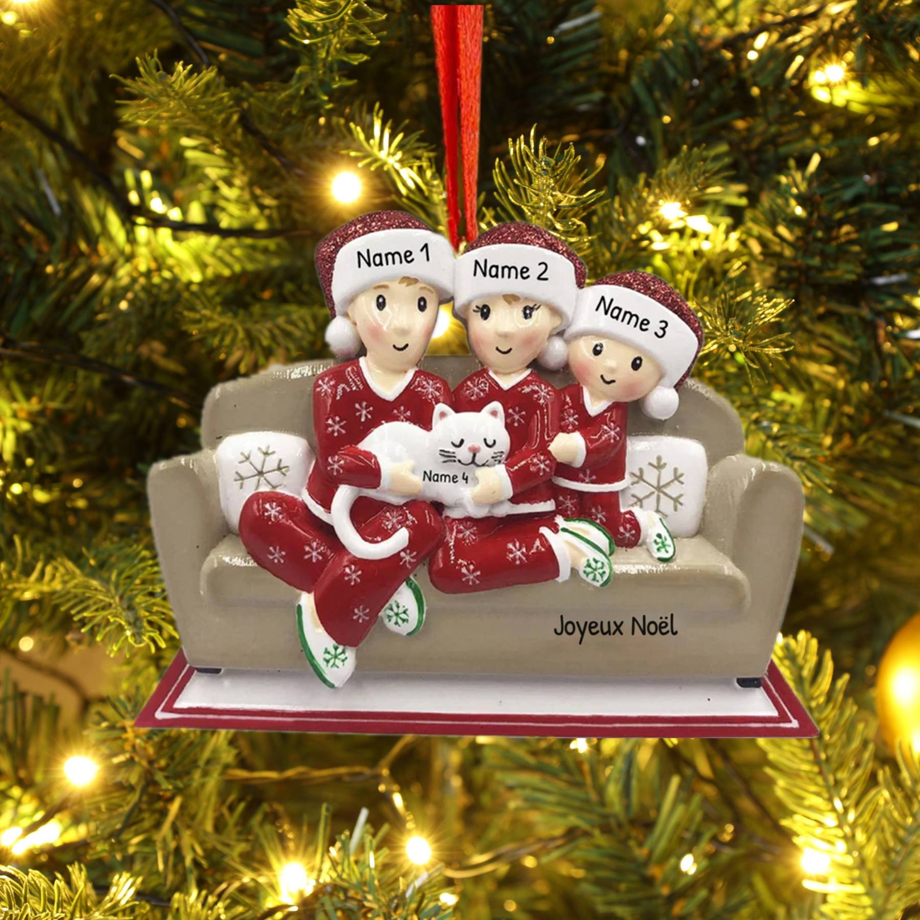Ornements de Noël Poupée 4 Prénoms Personnalisés avec texte
