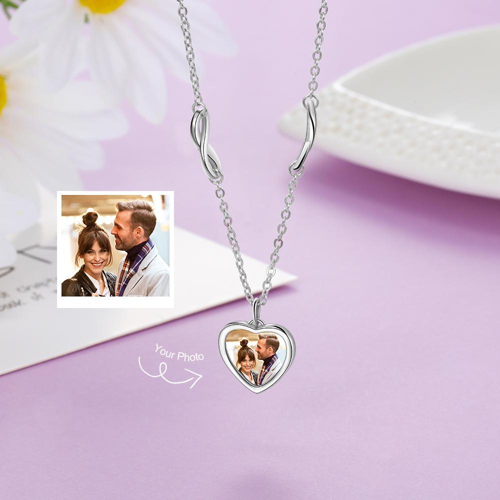 Collier Photo Prénom Personnalisé Infini pour Femme Bébé Cadeau Maman Anniversaire