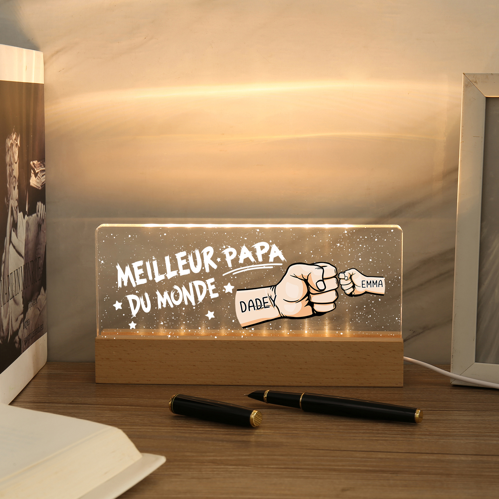 À mon Papa- Lampe de chevet LED Poings 2 Prénoms Personnalisés