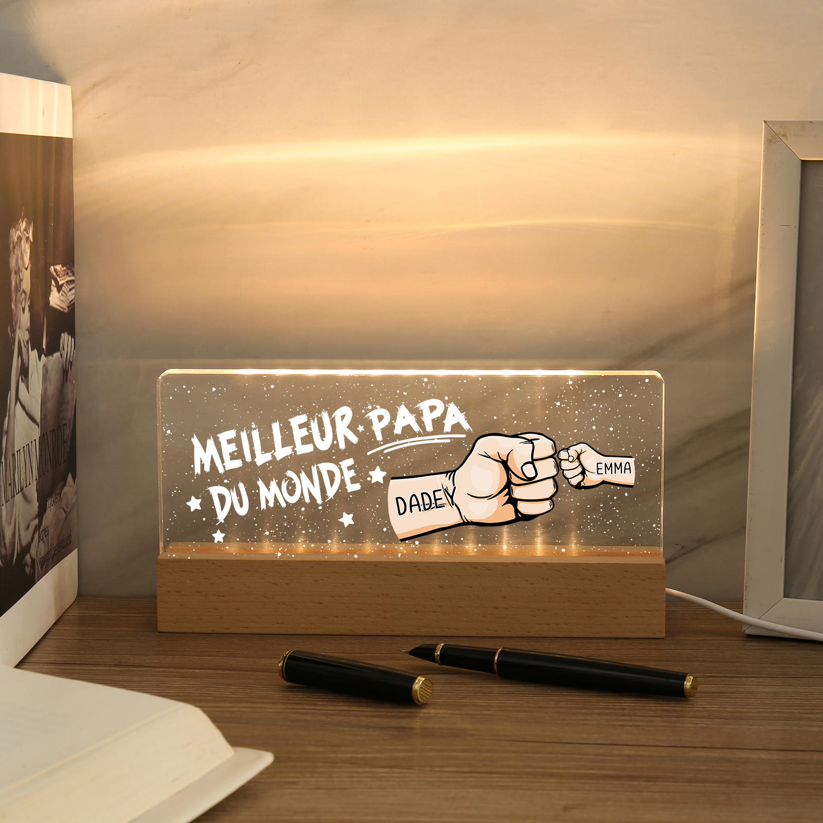 À mon Papa- Lampe de chevet LED Poings 2 Prénoms Personnalisés