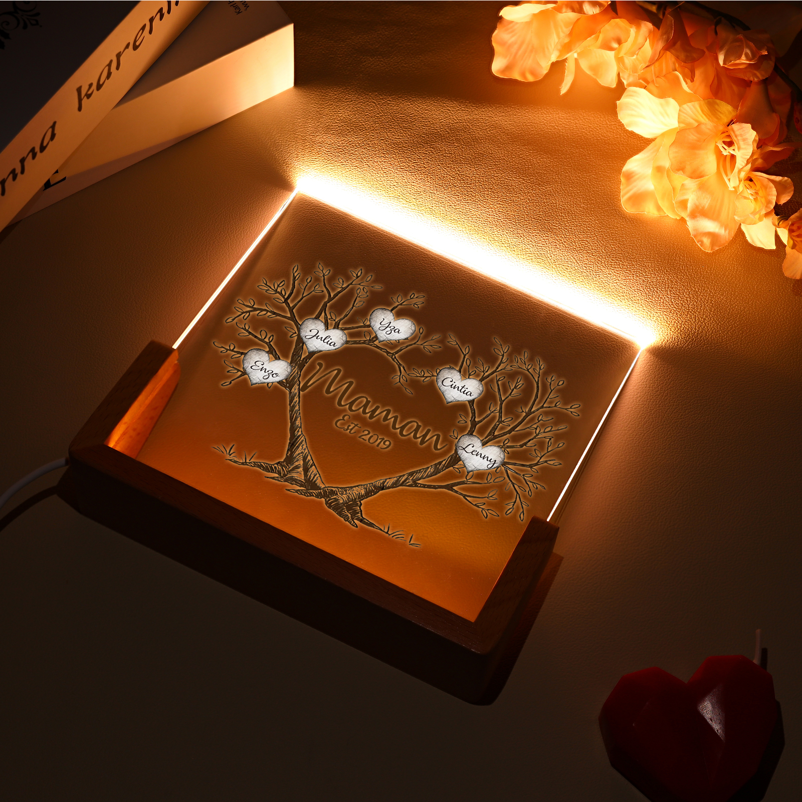 À Maman/Mamie - Lampe de chevet LED Arbre de Vie 5 Prénoms Personnalisés avec Texte et Date pour Famille
