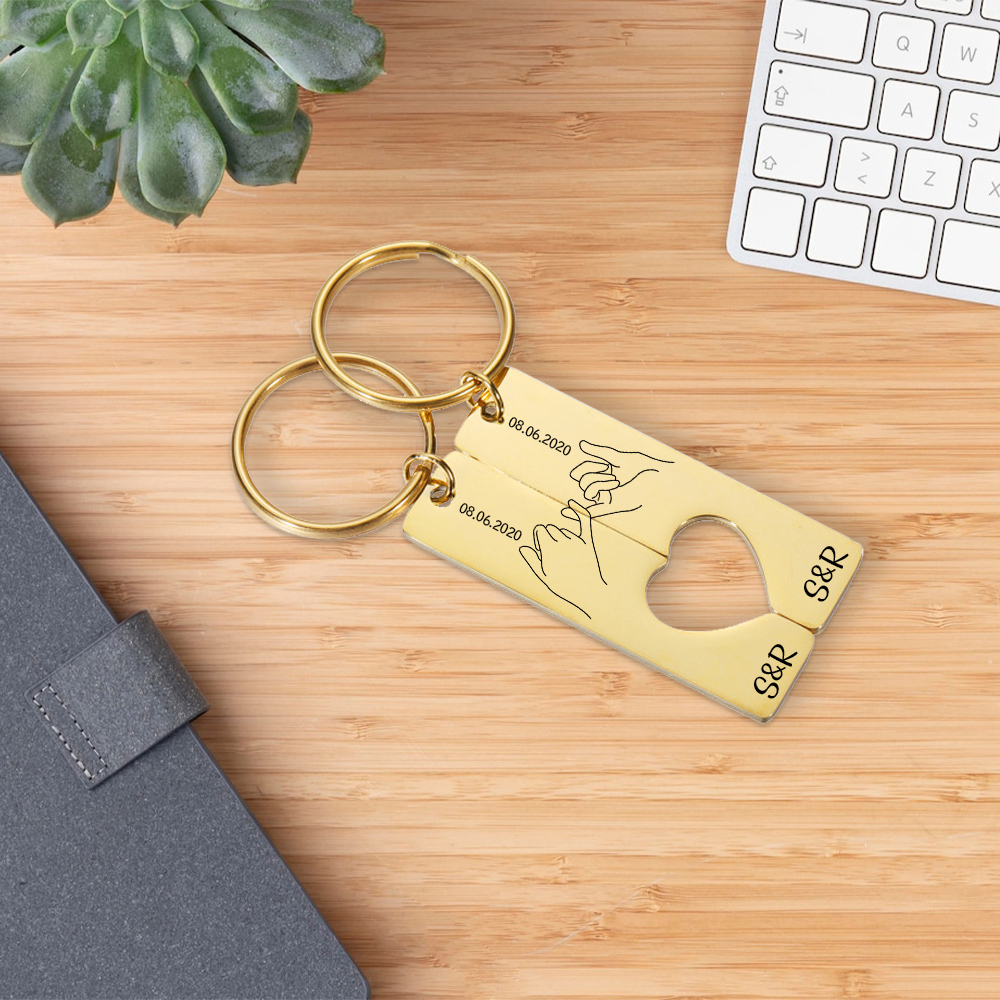 Porte-Clés la main dans la main 2 Lettres Personnalisés avec 1 Date