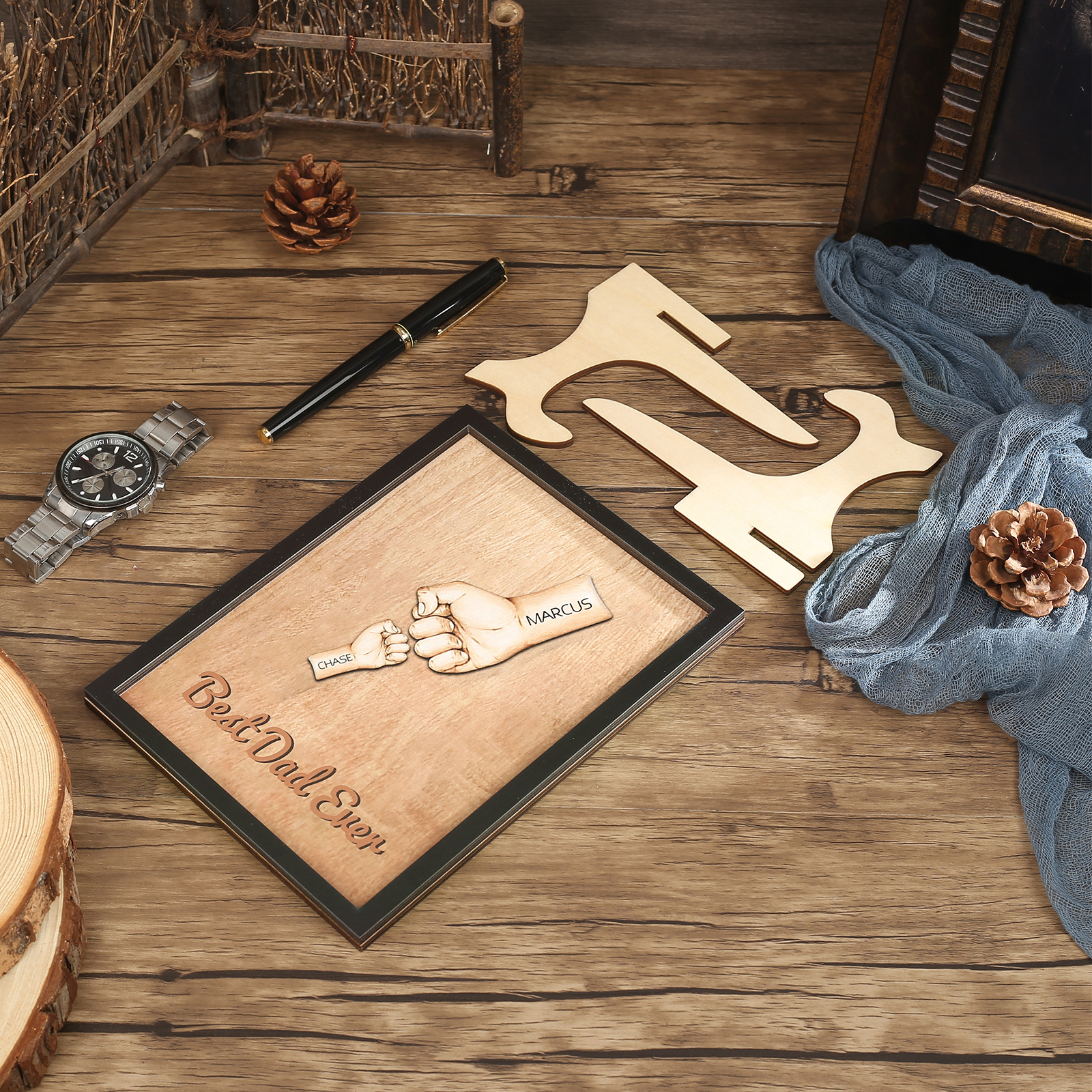 Décoration en bois Poings 2 Prénoms et 1 Texte Personnalisés Ornement Famille