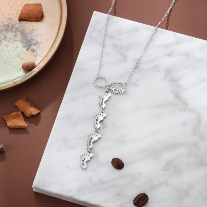 Collier Pieds Bébé 4 Prénoms Personnalisés Collier Infini pour Maman
