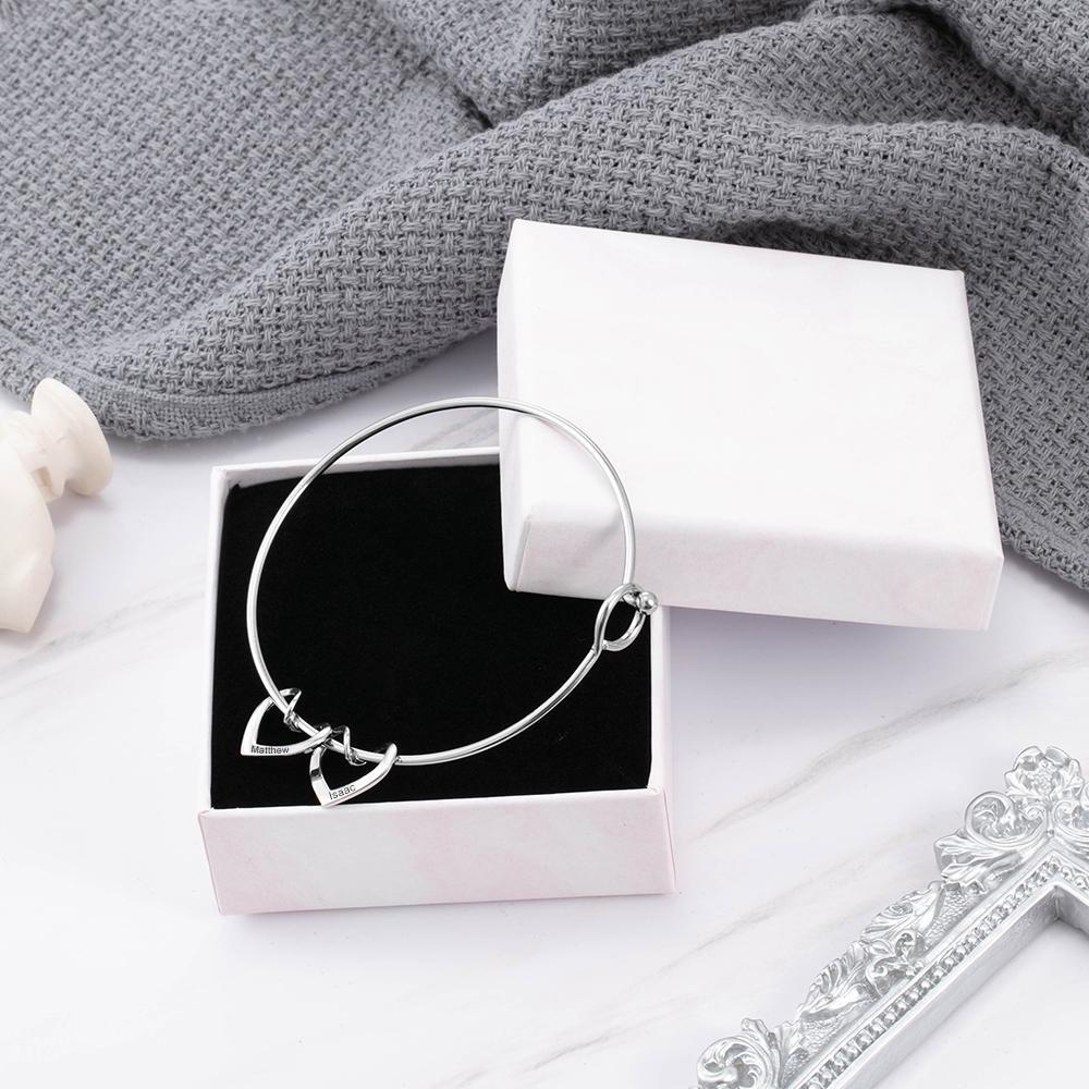 Bracelet 4 Prénoms Personnalisés avec 4 Cœurs Breloques
