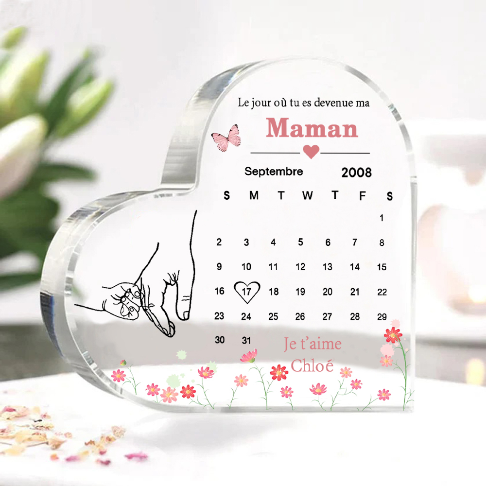 À ma Maman - Plaque Acrylique en Forme de Cœur 1 Prénom et Date Personnalisés