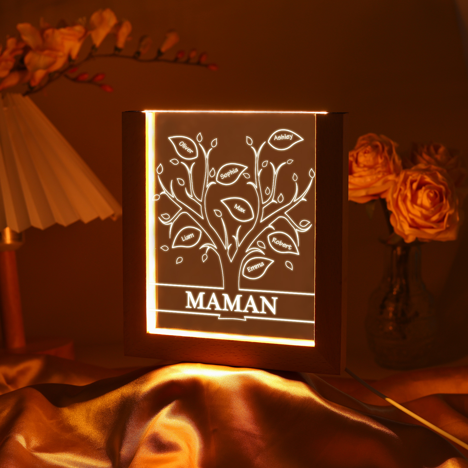 À Maman/Mamie - Lampe de chevet LED Arbre 7 Prénoms Personnalisés avec 1 Texte