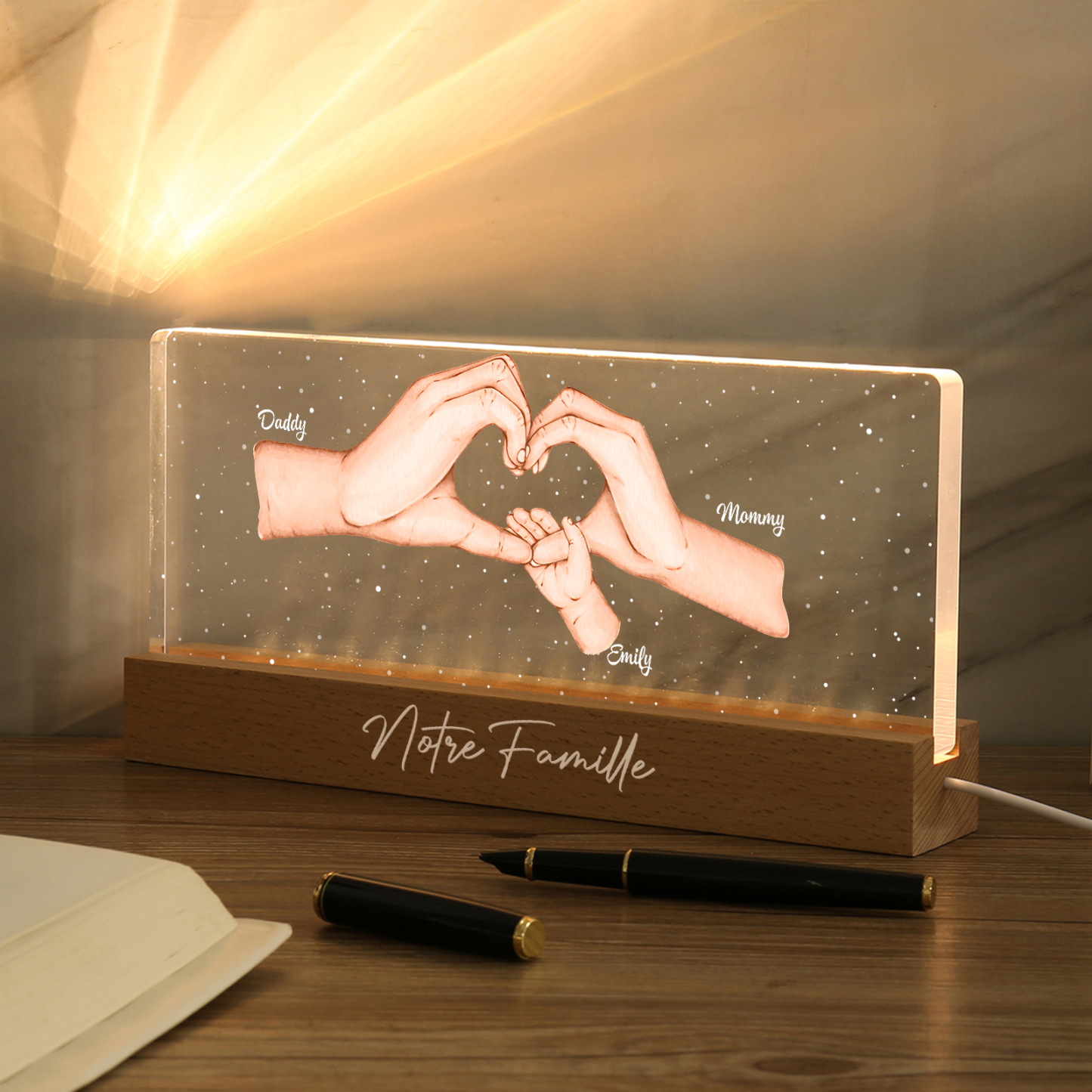 À ma Famille- Lampe de chevet LED la Main dans la Main 3 Prénoms Personnalisés avec Texte