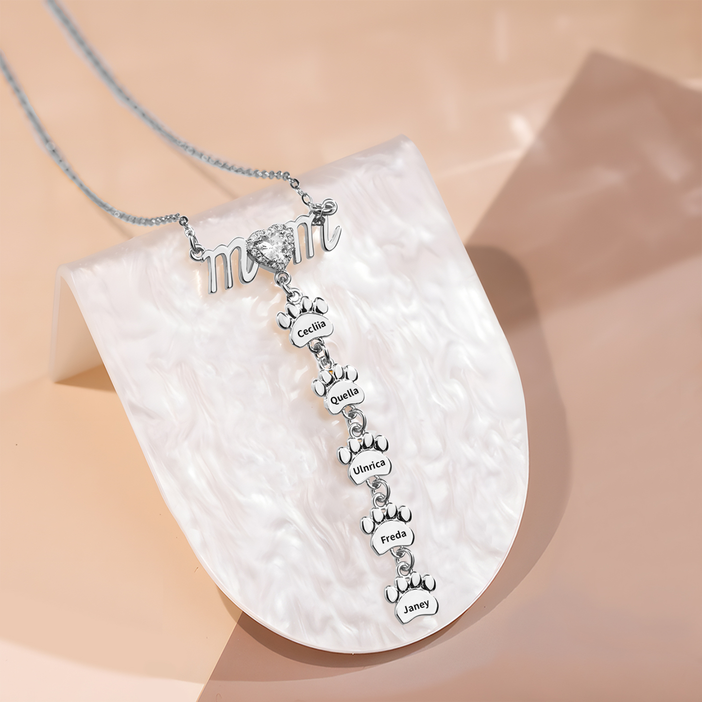Collier Pendentif Petite Patte 5 Prénoms Personnalisés Collier pour Maman
