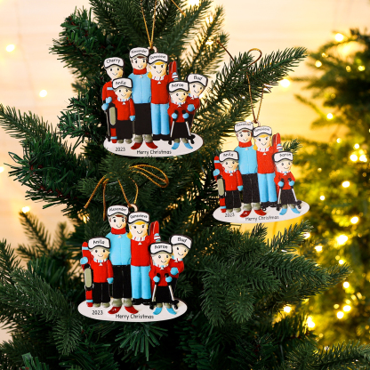 Ornements de Noël Poupée 4 Prénoms Personnalisés avec Texte et Année