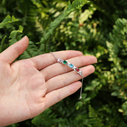 Bracelet à Breloque 4 Prénoms Personnalisé avec 4 Pierres de Naissance