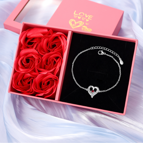 Bracelet Cœur gravé 1-7 Prénoms Personnalisés avec Pierres de Naissance