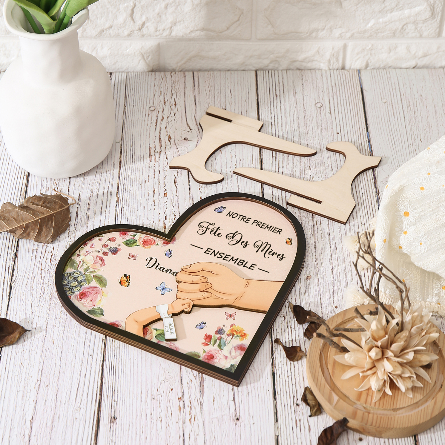 À Maman - Décoration en bois Mains 2 Prénoms et Personnalisés avec Années Ornement Famille Notre Premier Fête des Mères