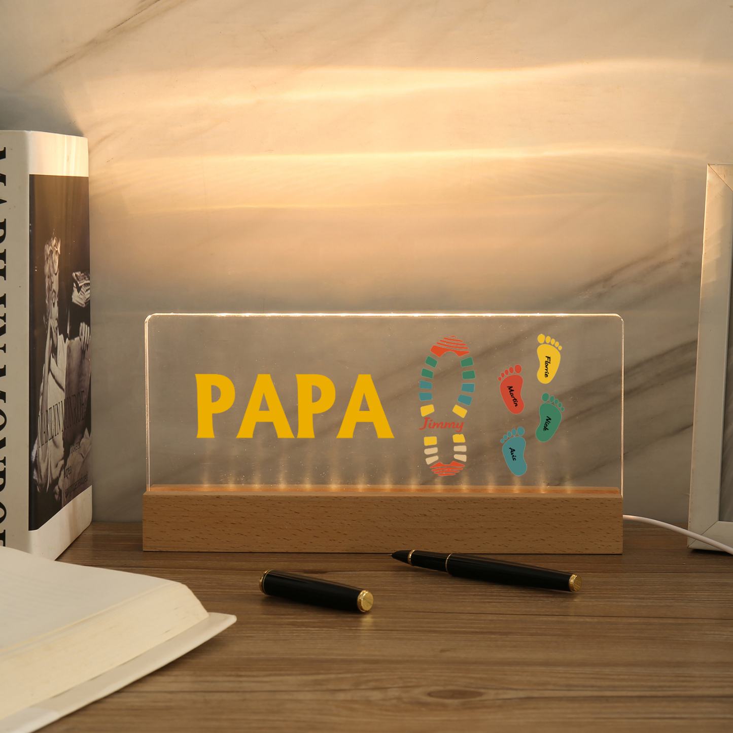 À mon Papa/Papi- Lampe de chevet LED Pieds Bébé 5 Prénoms Personnalisés avec Texte