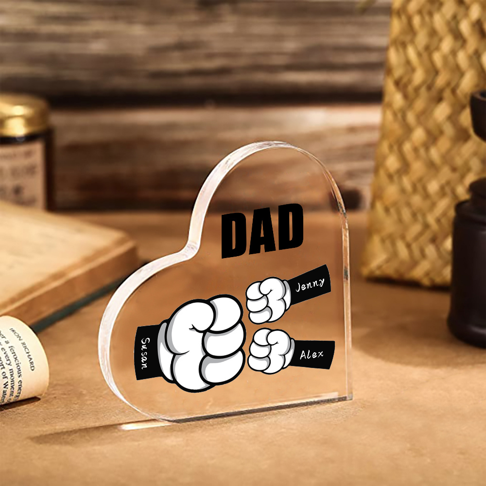À mon Papa/Maman - Plaque Acrylique en Forme de Cœur Poings 3 Prénoms Personnalisés avec 1 Texte