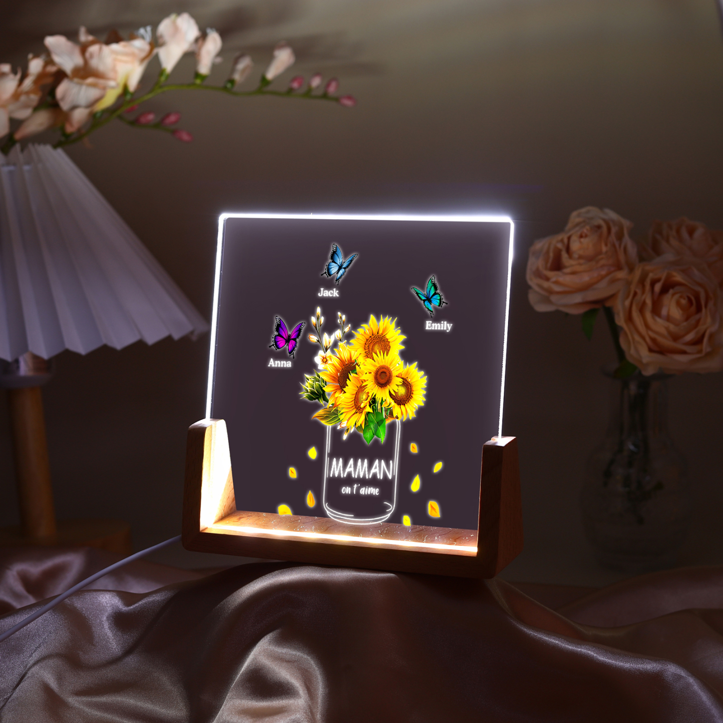 À Maman/Mamie - Lampe de chevet LED Tournesol 3 Prénoms Personnalisés avec 2 Textes pour Famille