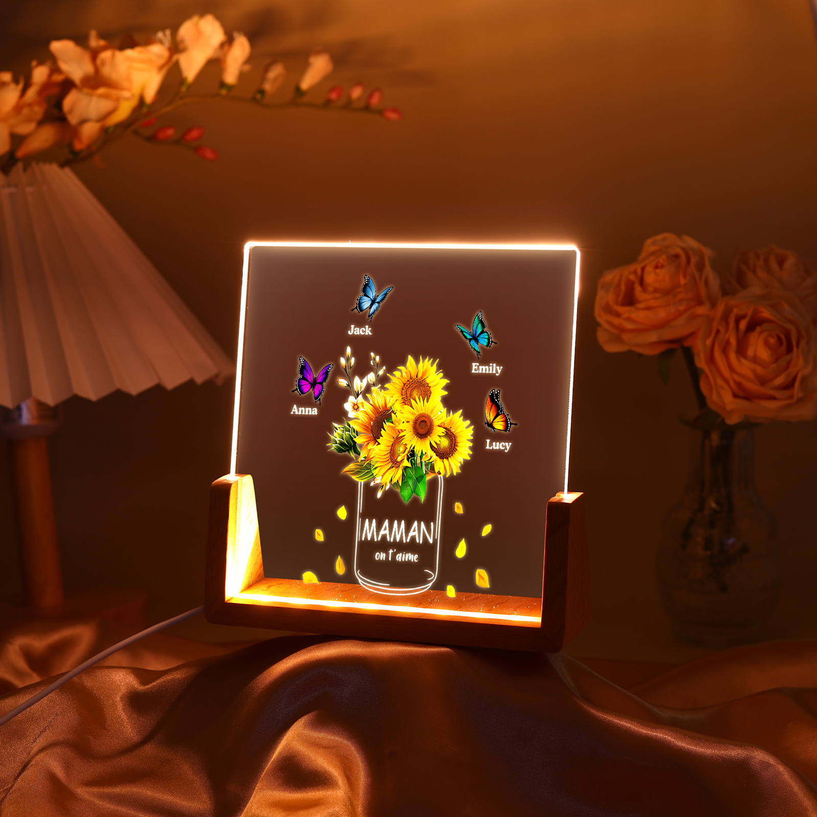 À Maman/Mamie - Lampe de chevet LED Tournesol 4 Prénoms Personnalisés avec 2 Textes pour Famille
