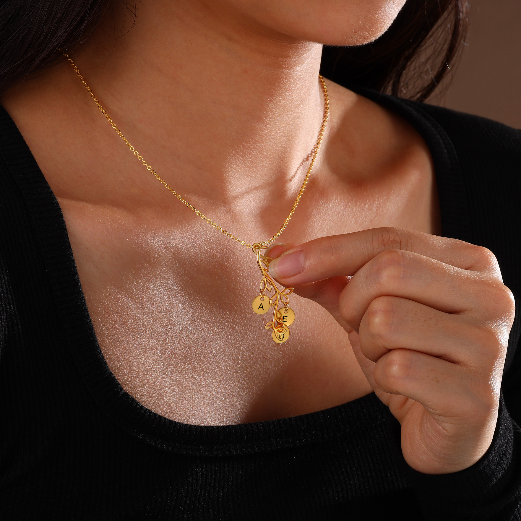 Collier Branches et Feuille 3 Letrres Personnalisés Collier Femmes