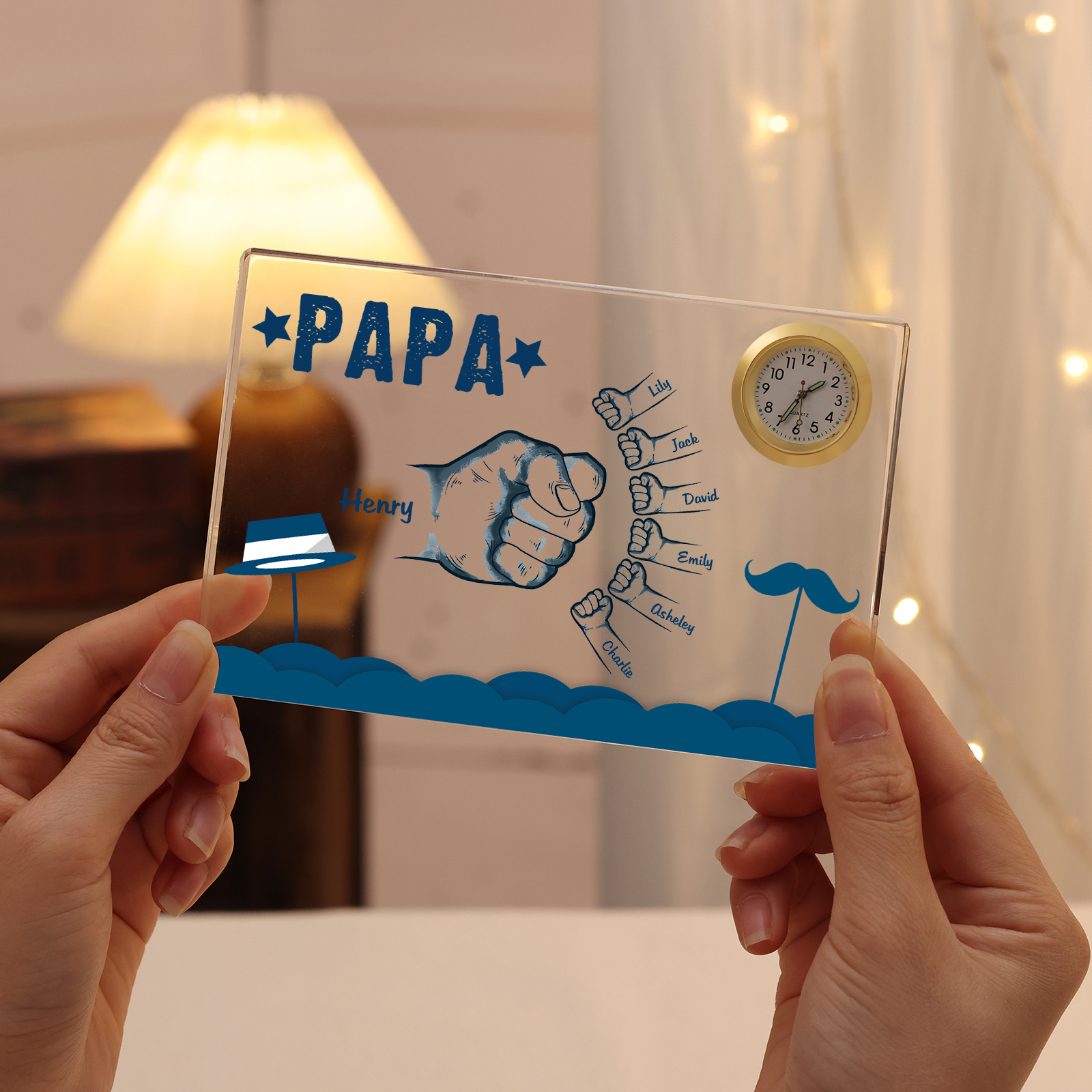 À Papa/Papi - Plaque Acrylique Poings Rectangle avec Horloge 7 Prénoms et 1 Texte Personnalisés