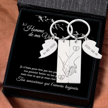 Porte-Clés la main dans la main 2 lettre Personnalisé avec date