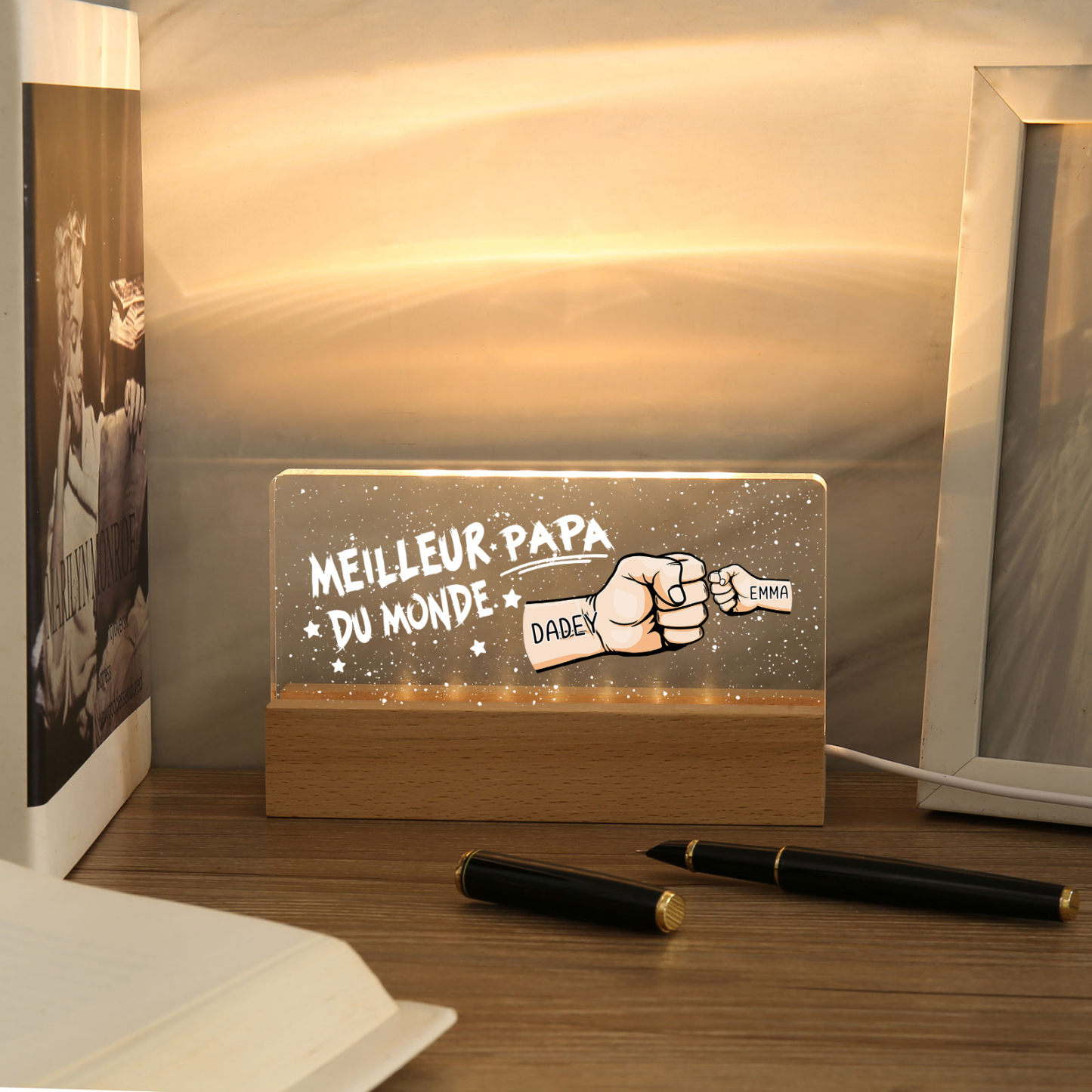 À mon Papa- Lampe de chevet LED Poings 2 Prénoms Personnalisés