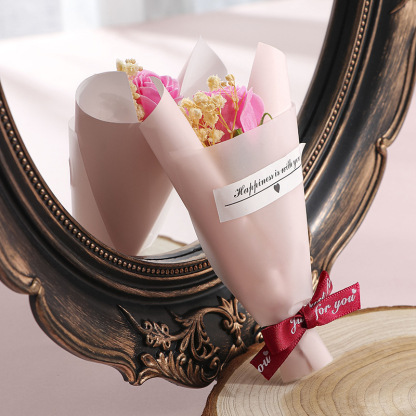 Cadeau Mini Bouquet de Roses Pour Maman