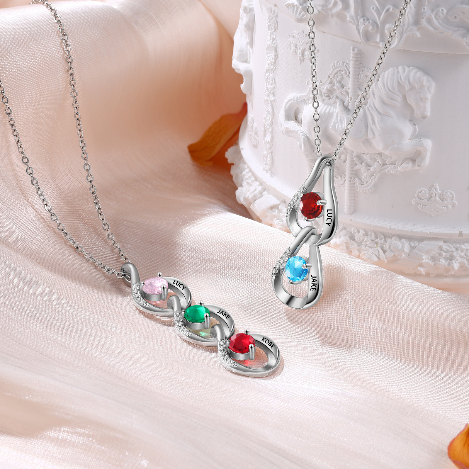 Collier Pendentif Goutte d'eau 3 Prénoms Personnalisés avec Pierres de naissance