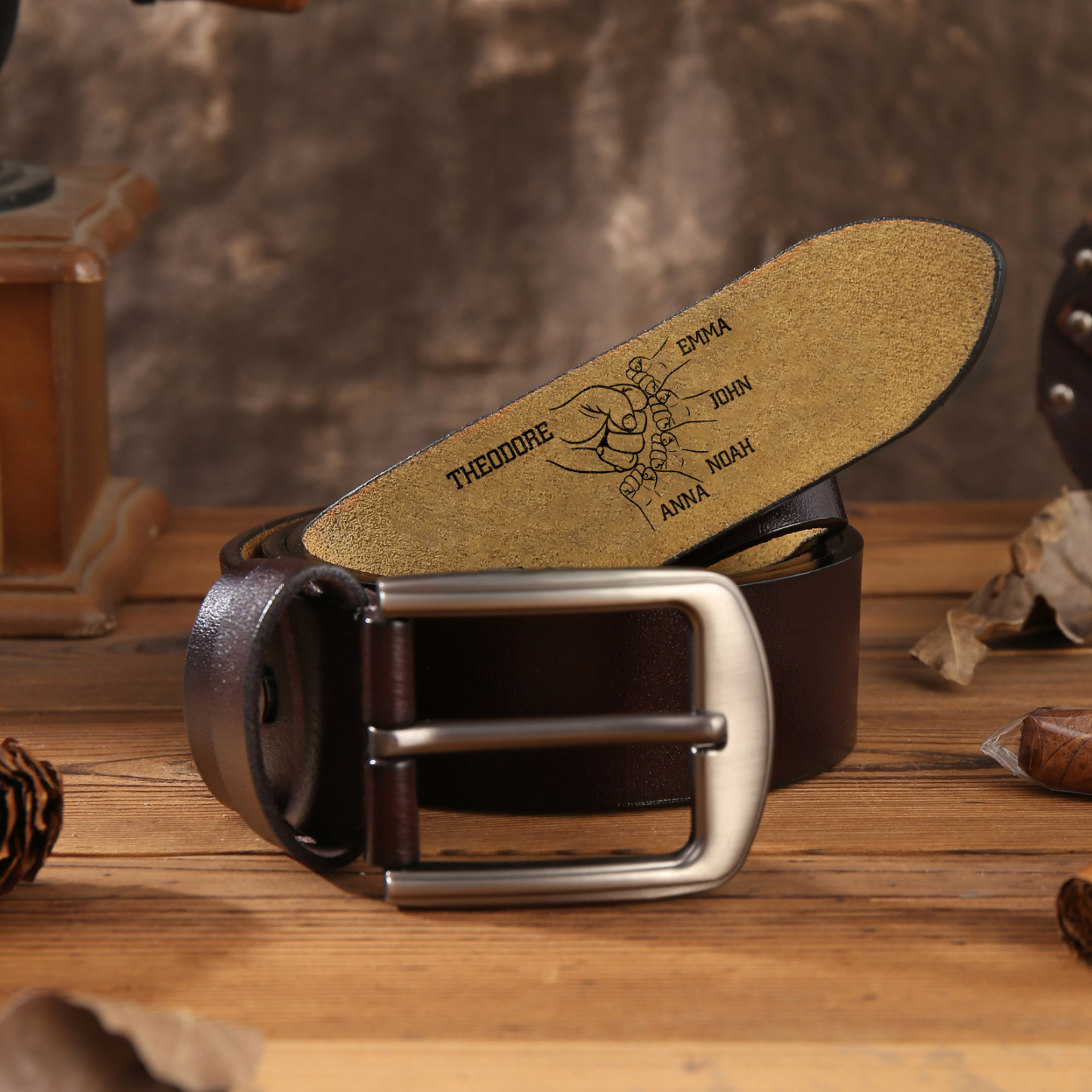 À Papa/Papi - Ceinture en Cuir Poing 6 Prénoms Personnalisés Avec Initiale Cadeau pour Homme | Jessemade